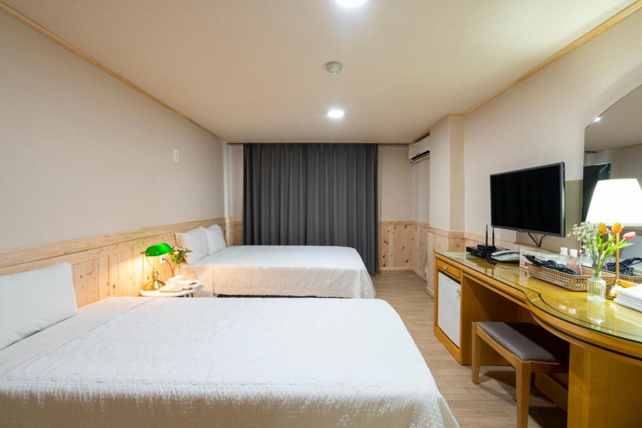 New Jeju Hotel Eksteriør bilde