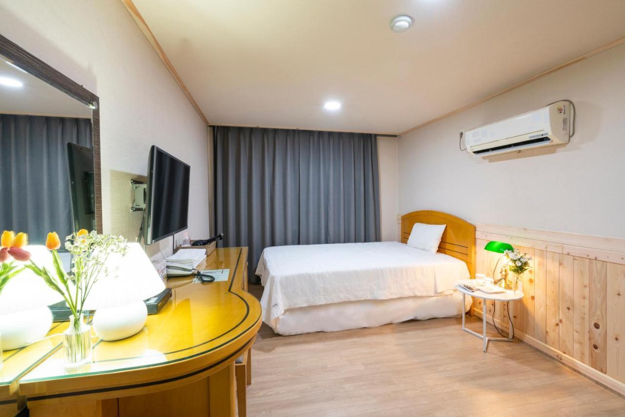 New Jeju Hotel Eksteriør bilde