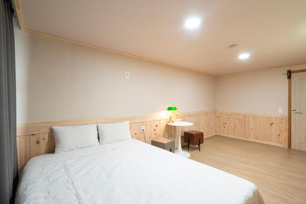 New Jeju Hotel Eksteriør bilde