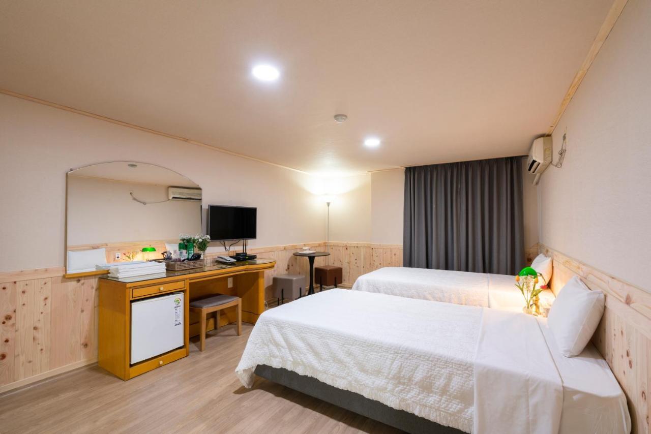 New Jeju Hotel Eksteriør bilde
