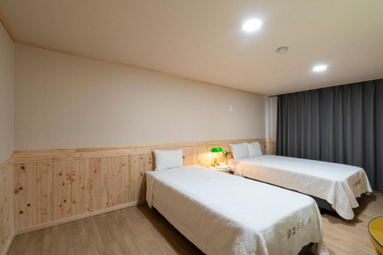 New Jeju Hotel Eksteriør bilde