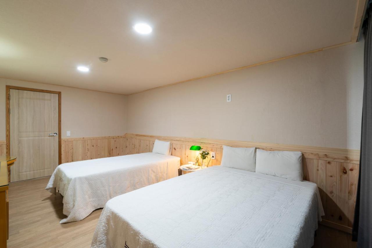 New Jeju Hotel Eksteriør bilde