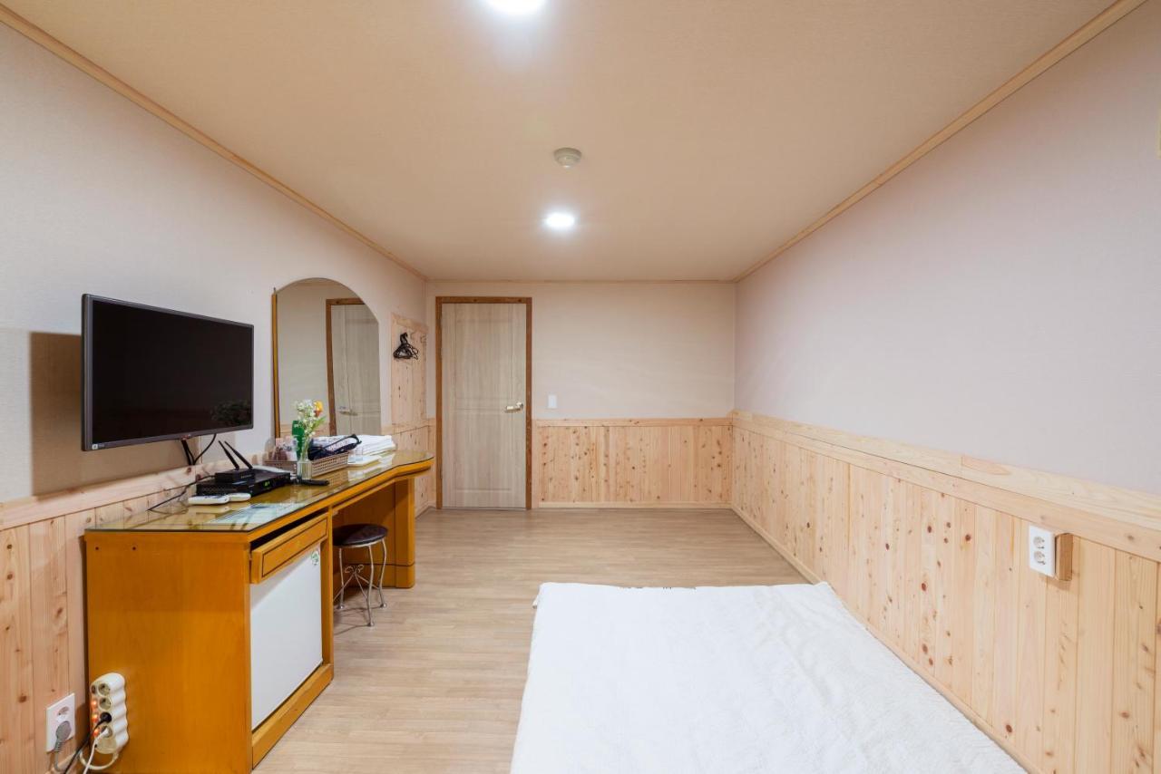 New Jeju Hotel Eksteriør bilde